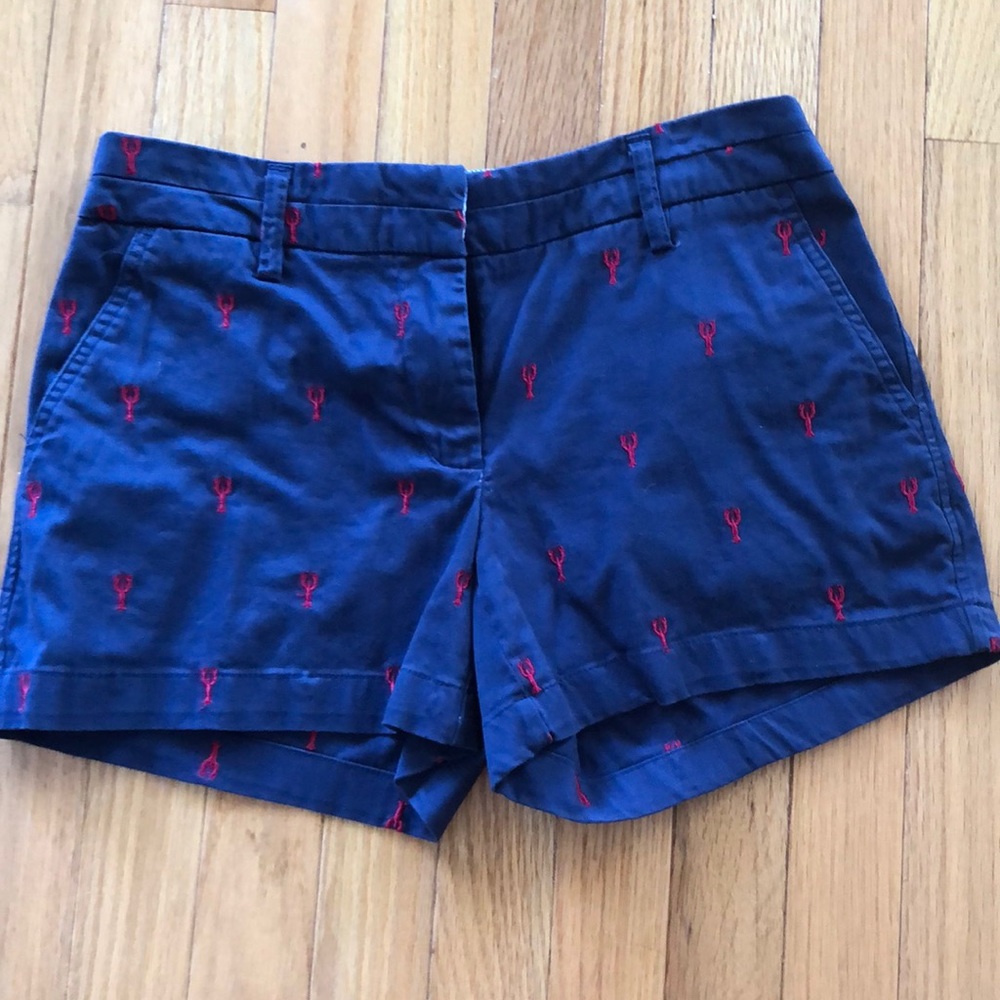 Navy shorts with pattern